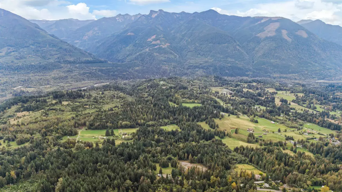Breakfast Nook Photo of 50290 Elk View Road, Chilliwack, BC