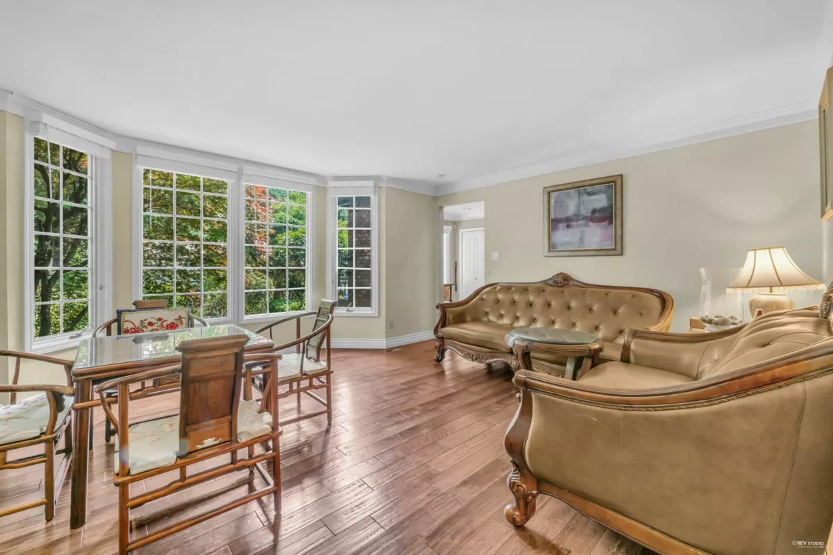 Dining Area Photo of 5155 Alderfeild Place, West Vancouver, BC