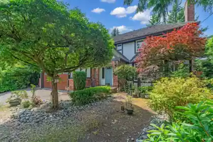 5155 Alderfeild Place, West Vancouver, BC, West Vancouver — Single Family Residence for sale