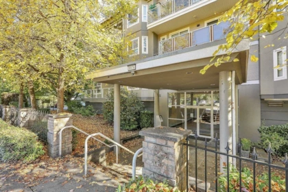 306 8976 208 Street, Langley, BC, Langley — Apartment/Condo for sale