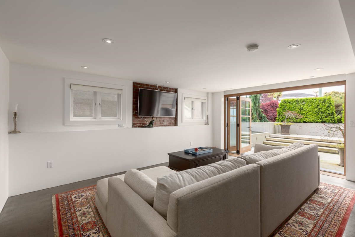 Outdoor Patio Photo of 2988 Point Grey Road, Vancouver, BC