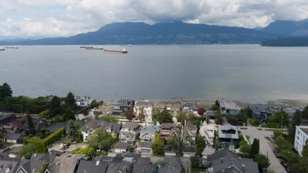 Community Amenities Photo (Clubhouse) of 2988 Point Grey Road, Vancouver, BC