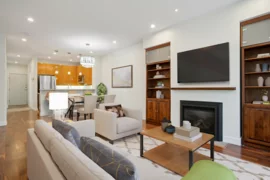 210 2028 W 11th Avenue, Vancouver, BC