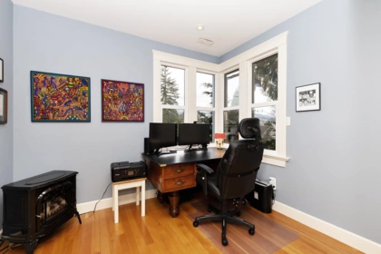 Office / Den Photo of 2209 St. George Street, Port Moody, BC