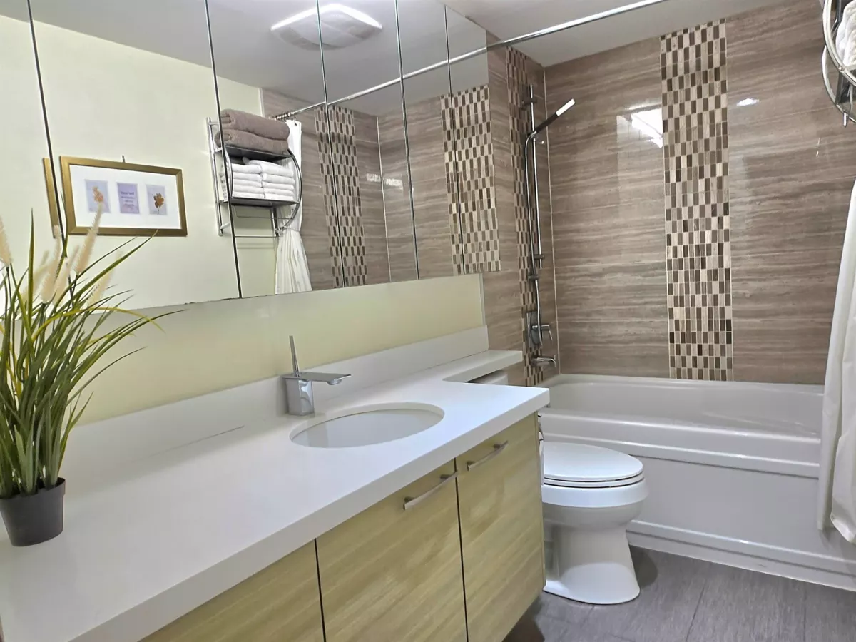 Hot Tub / Spa Photo of 311 3905 Springtree Drive, Vancouver, BC