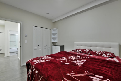 Hallway Photo of 215 13918 72 Avenue, Surrey, BC