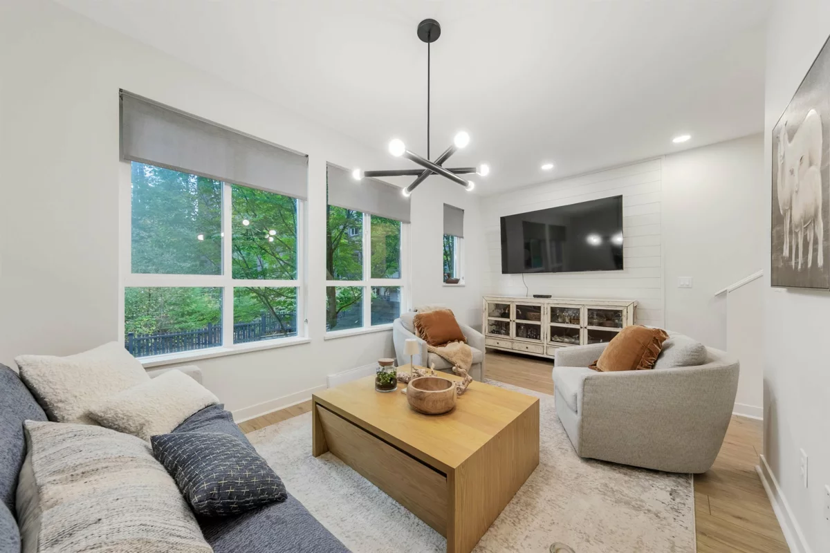 Breakfast Nook Photo of 150 1460 Southview Street, Coquitlam, BC