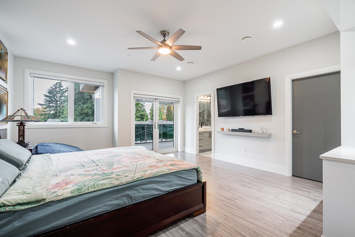 Hallway Photo of 2938 Cumberland Street, Port Coquitlam, BC