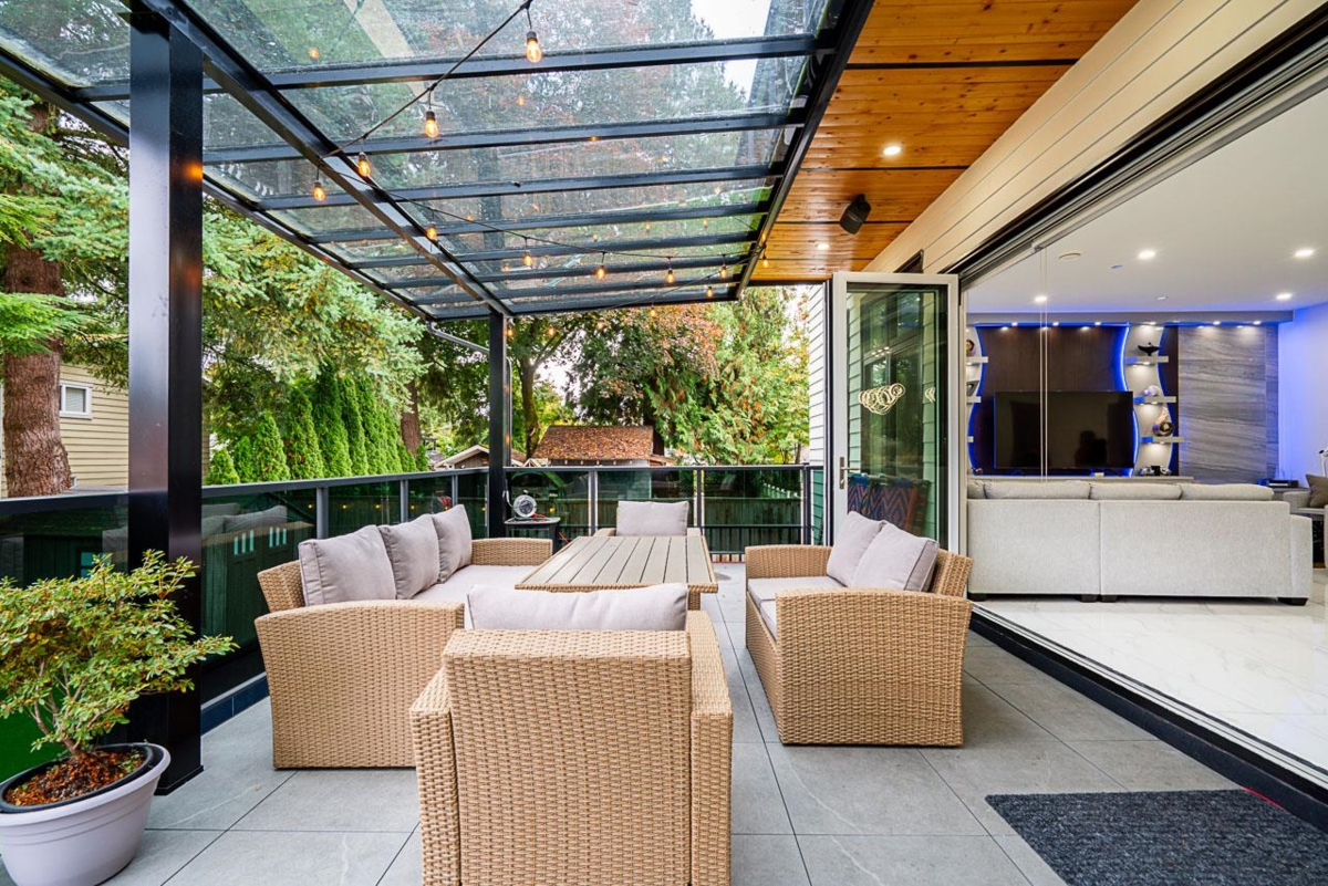 Loft / Bonus Room Photo of 2938 Cumberland Street, Port Coquitlam, BC