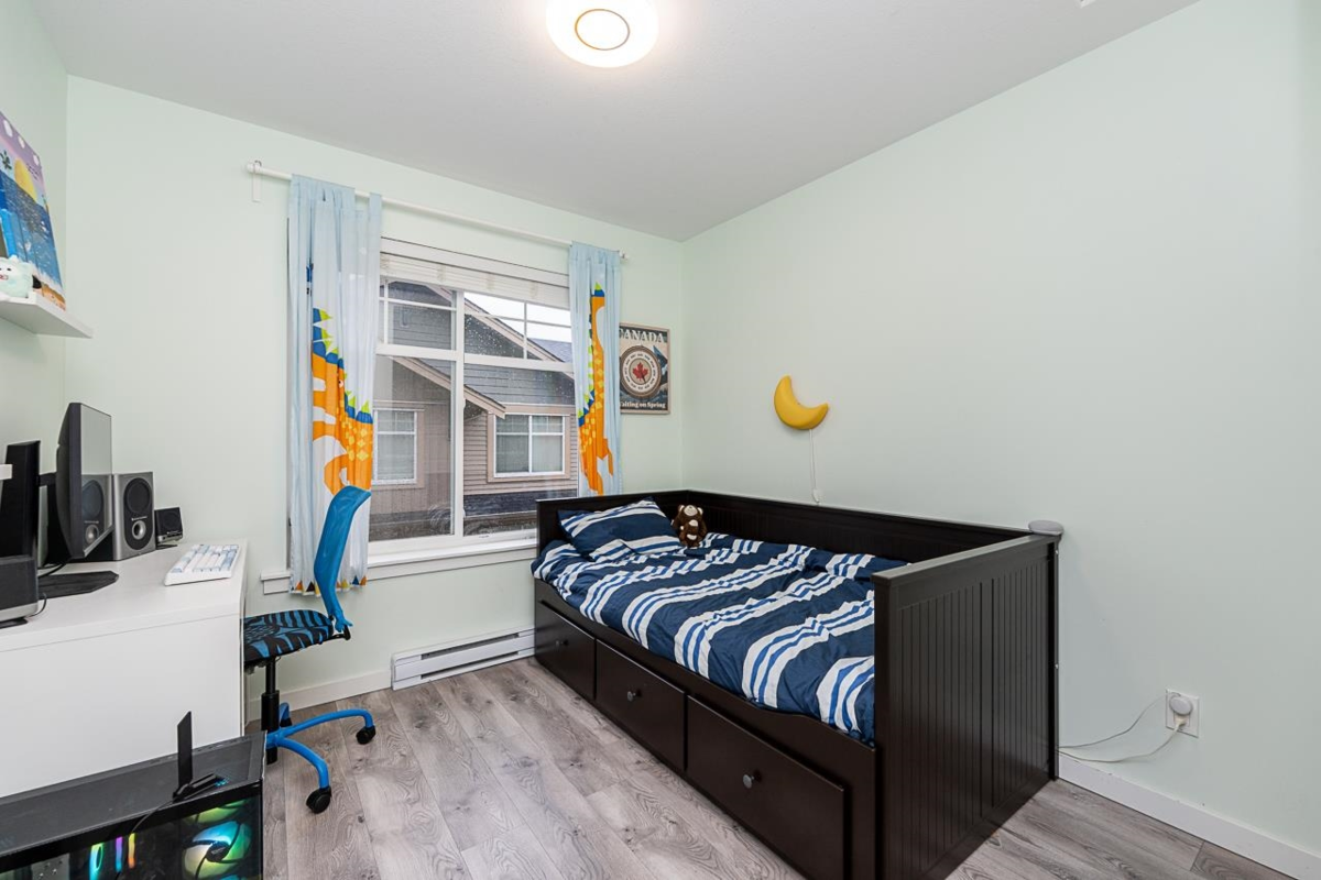 Bedroom 3 Photo of 42 20966 77a Avenue, Langley, BC