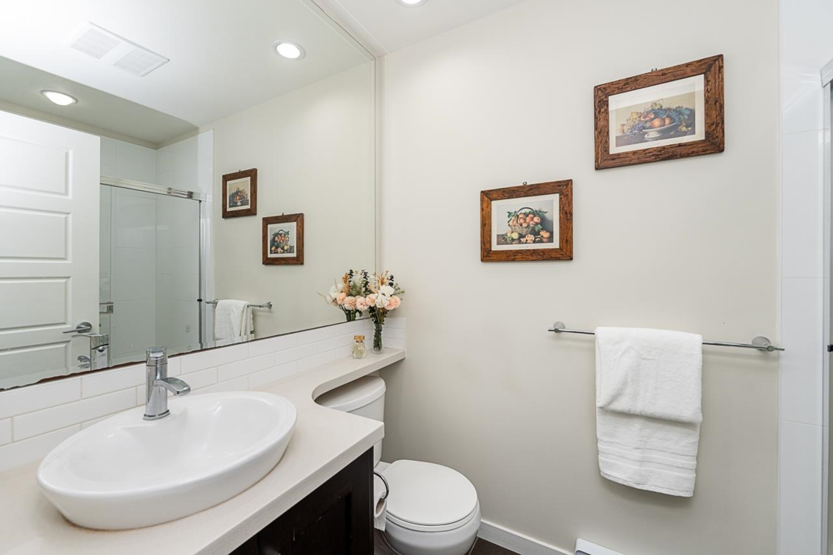 Walk-In Closet Photo of 42 20966 77a Avenue, Langley, BC