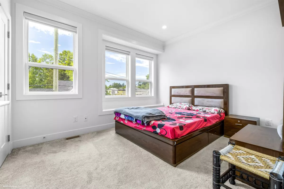 Bedroom 3 Photo of 38 172 Street, Surrey, BC