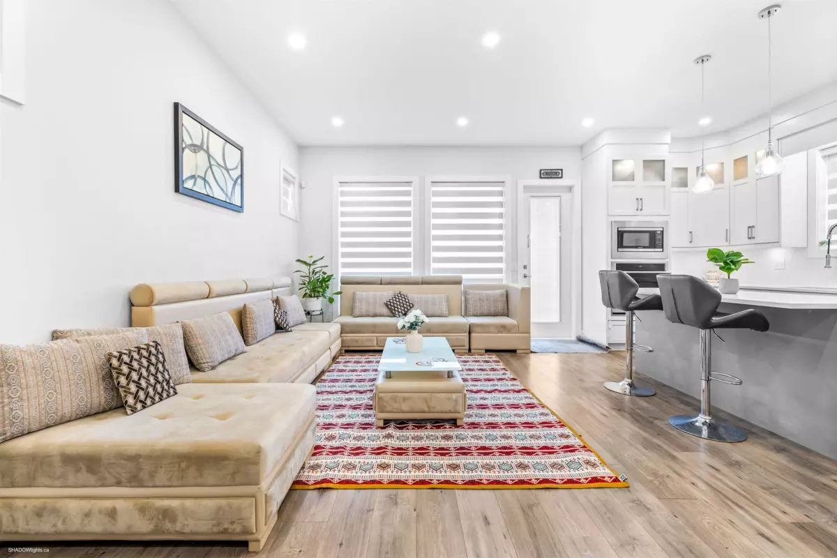 Dining Area Photo of 38 172 Street, Surrey, BC