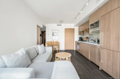 Breakfast Nook Photo of 1523 68 Smithe Street, Vancouver, BC