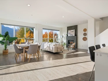 40872 The Crescent, Squamish, BC, Squamish — Single Family Residence for sale