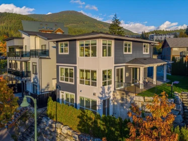 40872 The Crescent, Squamish, BC, Squamish — Single Family Residence for sale