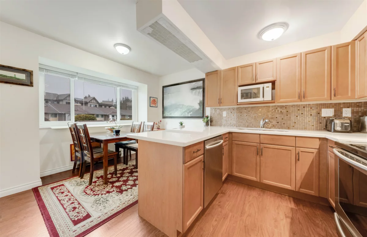 Basement Recreation Room Photo of 20 14850 100 Avenue, Surrey, BC