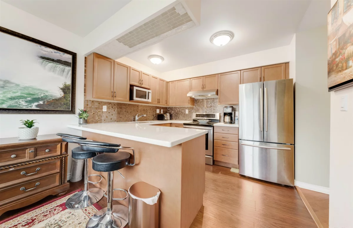 Mudroom Photo of 20 14850 100 Avenue, Surrey, BC