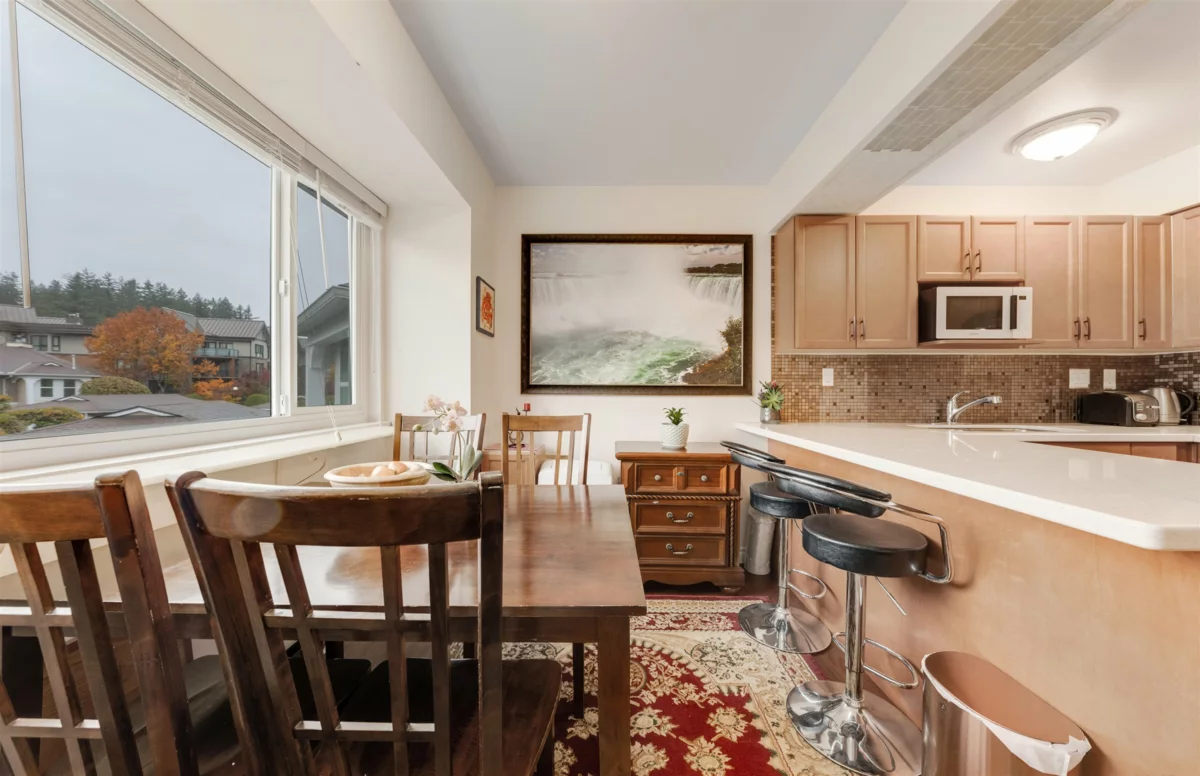 Staircase Photo of 20 14850 100 Avenue, Surrey, BC