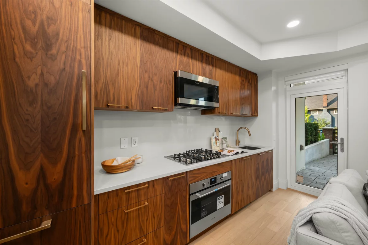 Kitchen Photo of 111 2550 Garden Drive, Vancouver, BC