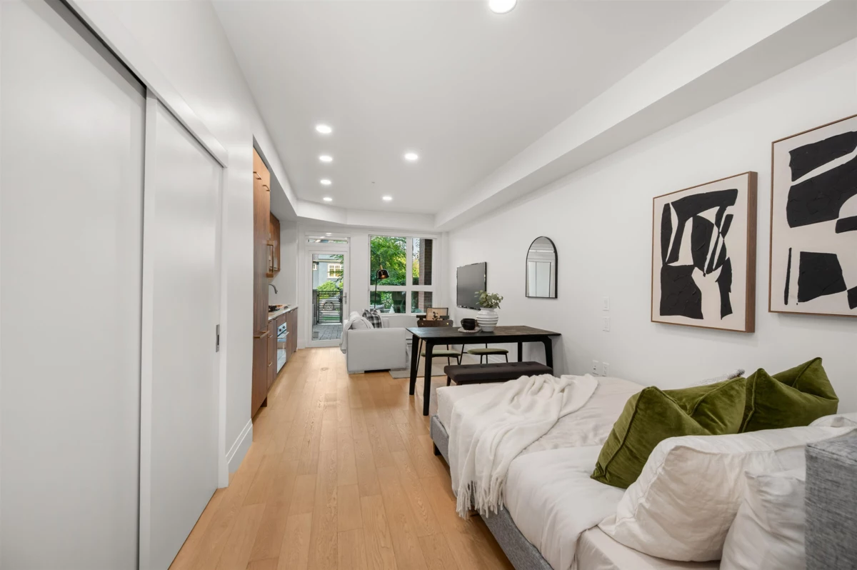 Primary Bathroom Photo of 111 2550 Garden Drive, Vancouver, BC