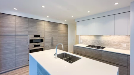 3807 680 Quayside Drive, New Westminster, BC