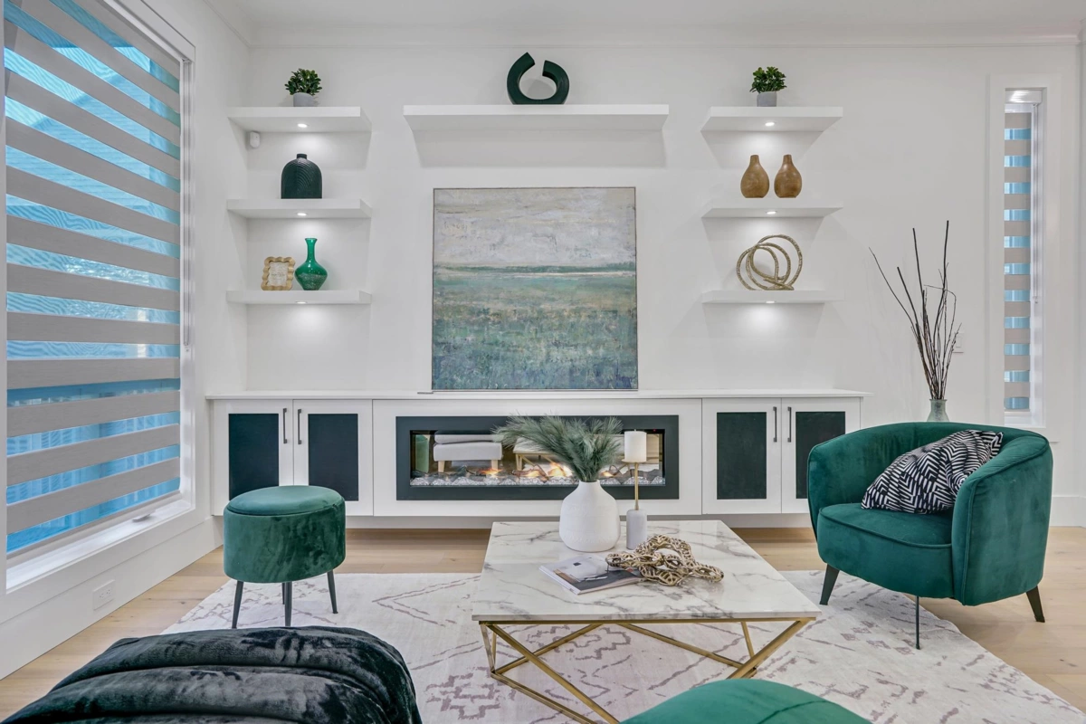 Primary Bedroom Photo of 15919 Russell Avenue, White Rock, BC