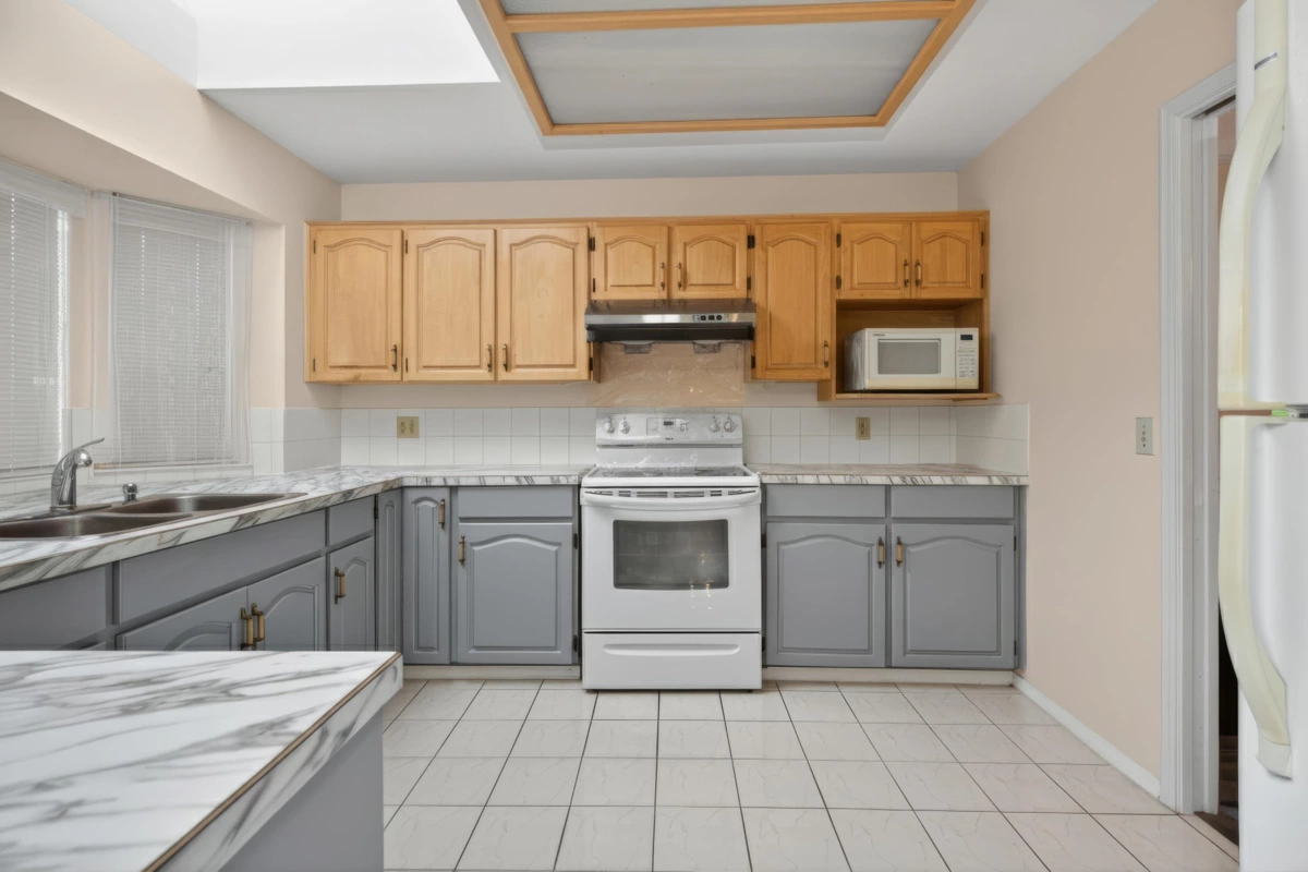 Breakfast Nook Photo of 9271 Boyd Court, Richmond, BC