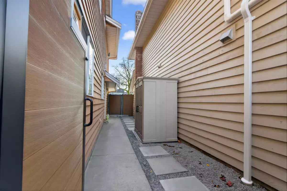 Outdoor Kitchen Photo of 9271 Boyd Court, Richmond, BC