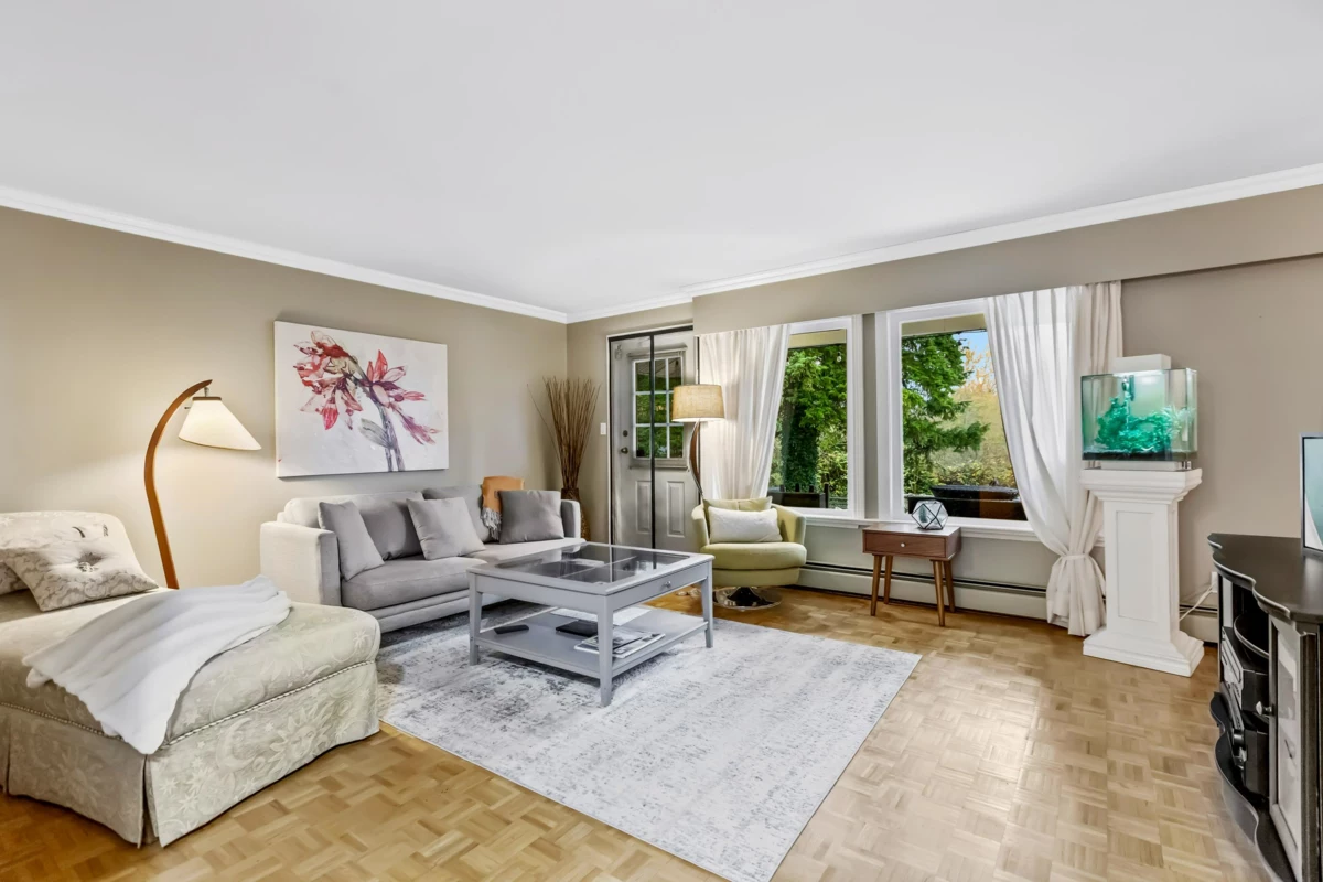 Powder Room Photo of 3010 Semiamhoo Trail, Surrey, BC