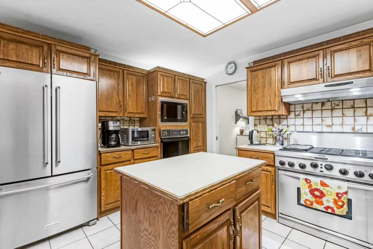 Primary Bedroom Photo of 3010 Semiamhoo Trail, Surrey, BC