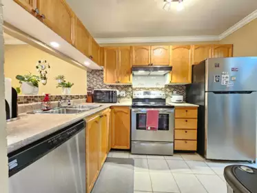 201 1167 Pipeline Road, Coquitlam, BC, Coquitlam — Apartment/Condo for sale