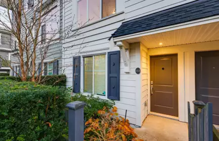 113 15230 Guildford Drive, Surrey, BC, Surrey — Townhouse for sale