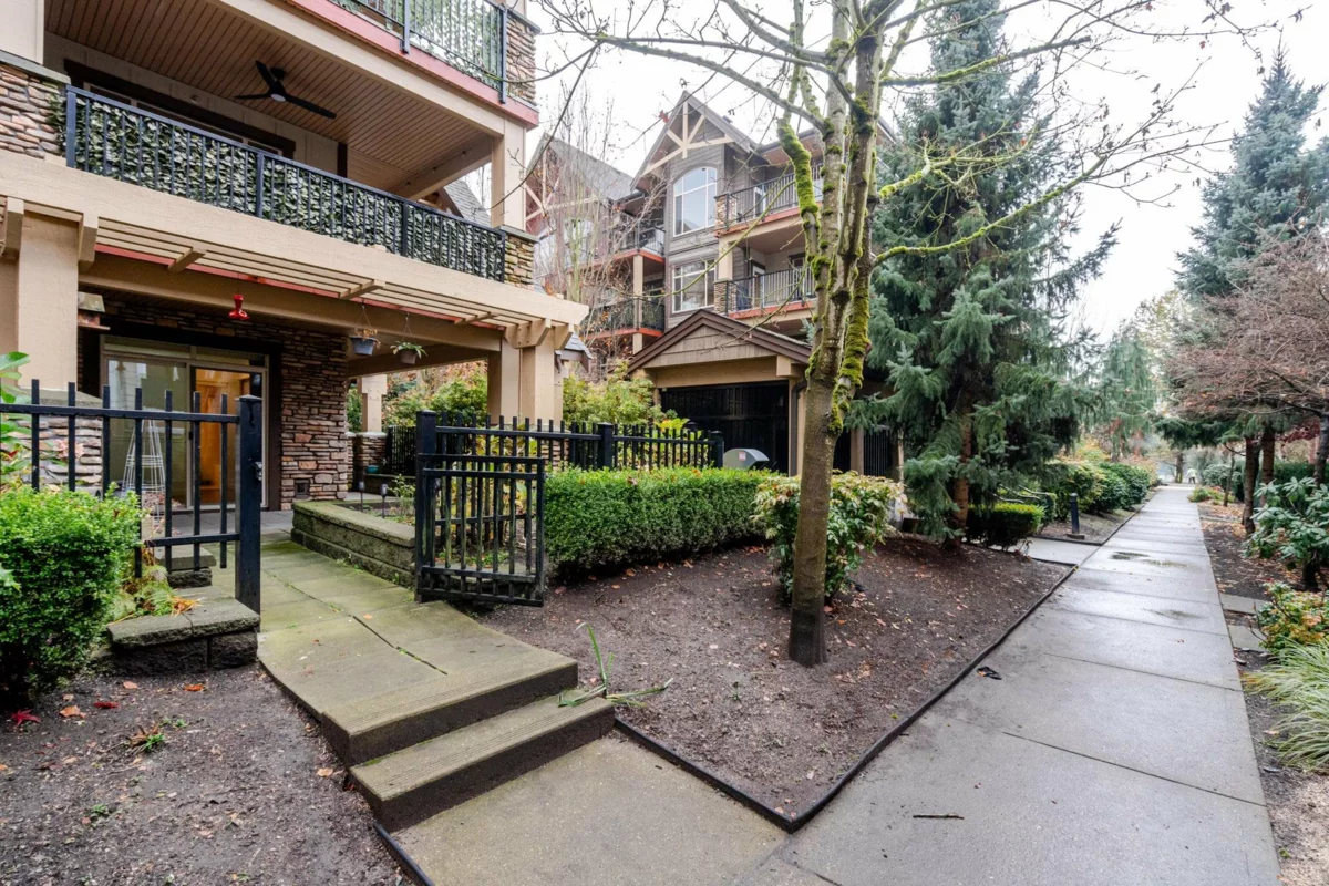 Guest Bathroom Photo of 157 8328 207a Street, Langley, BC