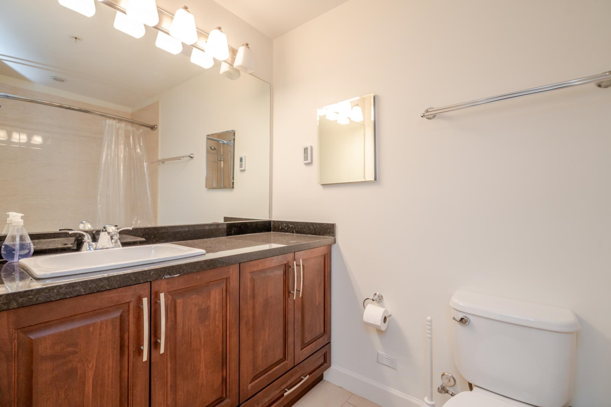 Kitchen Island Photo of 157 8328 207a Street, Langley, BC