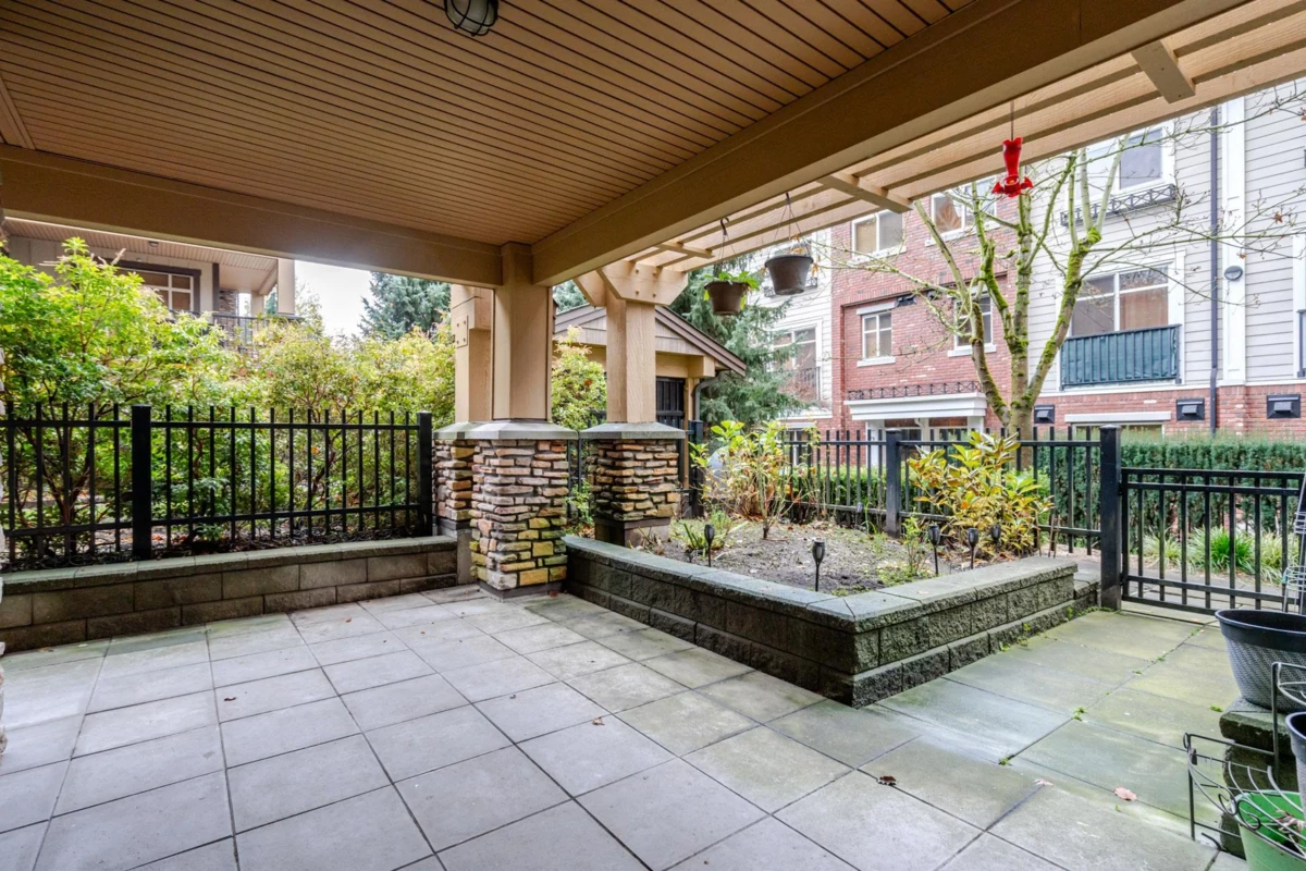 Walk-In Closet Photo of 157 8328 207a Street, Langley, BC