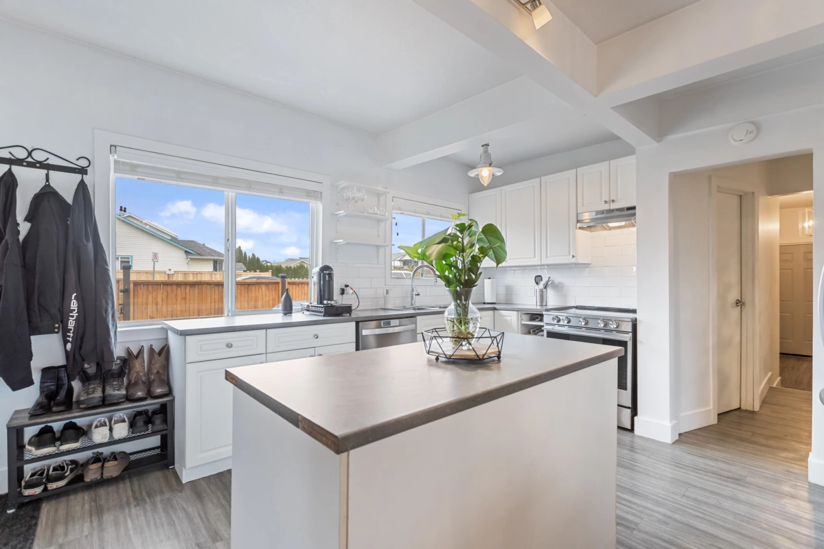 Bedroom 2 Photo of 34705 4 Avenue, Abbotsford, BC