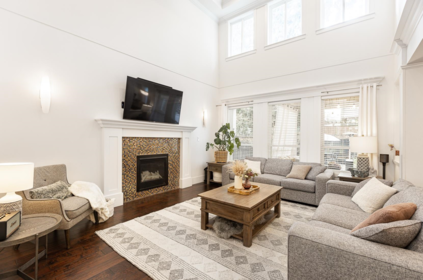 Dining Area Photo of 14758 34a Avenue, Surrey, BC