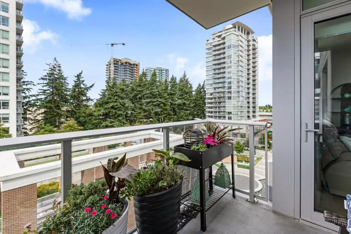 Laundry Room Photo of 601 1441 Johnston Road, White Rock, BC