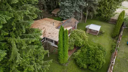 2161 Martens Street, Abbotsford, BC, Poplar — 2 bed single family residence for sale