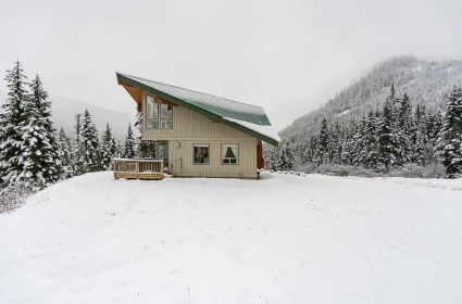 20806 Sakwi Creek Road, Mission, BC, Mission — Single Family Residence for sale