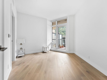 Pantry Photo of 405 6687 Nelson Avenue, West Vancouver, BC