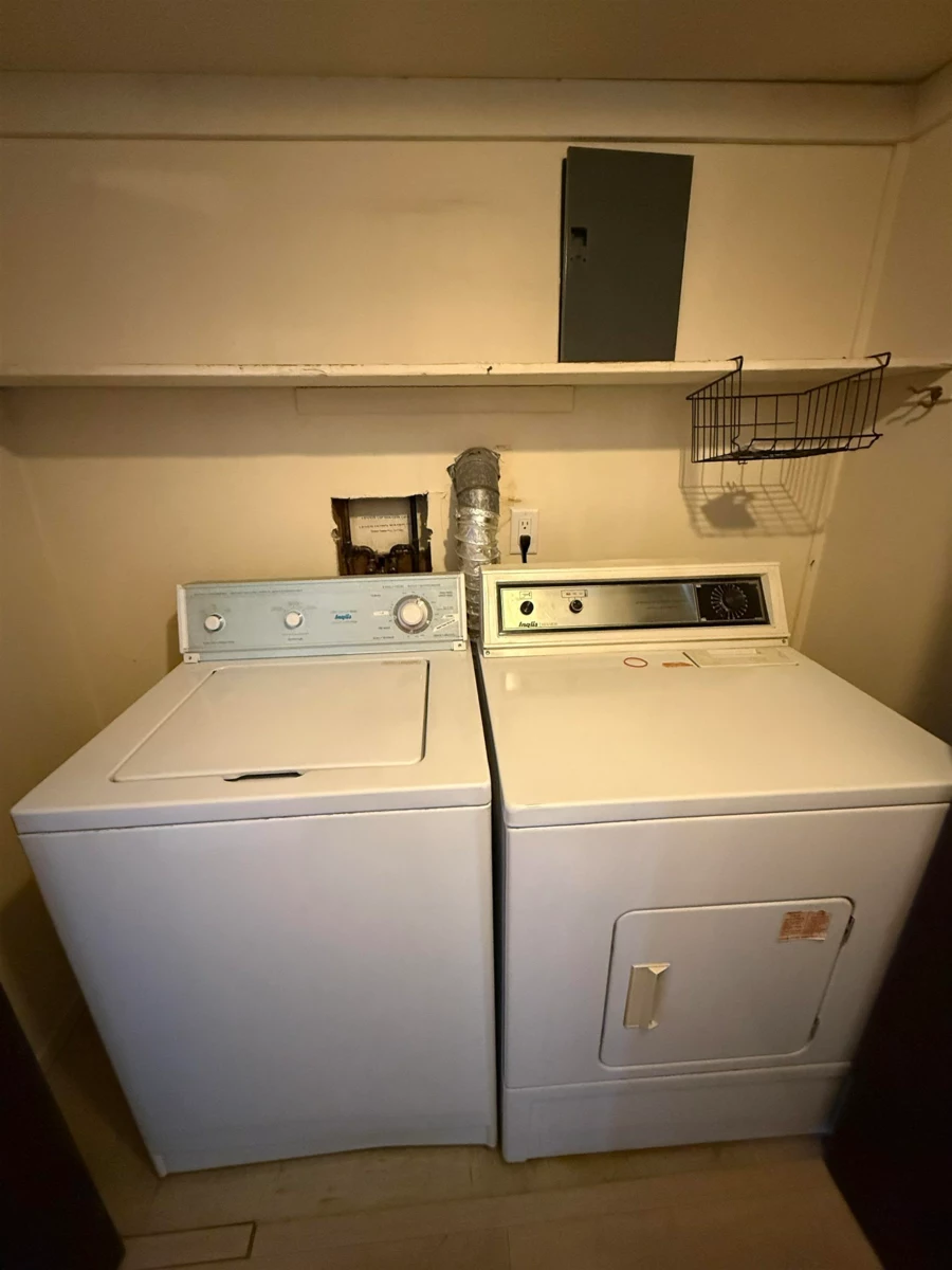 Primary Bedroom Photo of 1924 Highview Place, Port Moody, BC