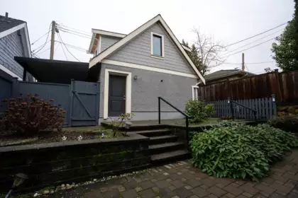 1895 W 60th Avenue, West Vancouver, BC, West Vancouver — Single Family Residence for sale