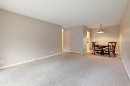 210 8511 Ackroyd Road, Richmond, BC, Richmond — Apartment/Condo for sale