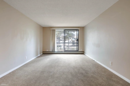 210 8511 Ackroyd Road, Richmond, BC, Richmond — Apartment/Condo for sale