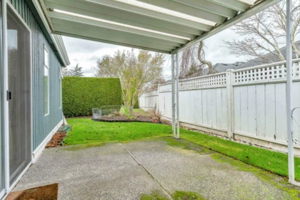 Backyard Photo of 114 14271 18a Avenue, Surrey, BC