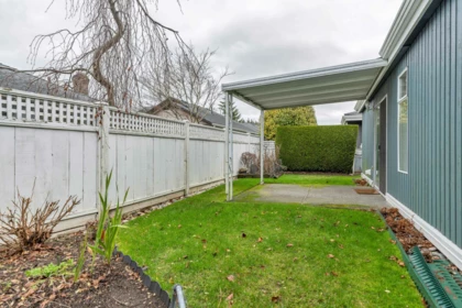 Garden / Landscaping Photo of 114 14271 18a Avenue, Surrey, BC