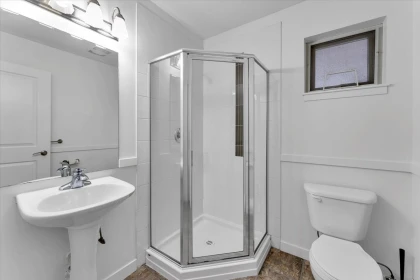 Entry Foyer Photo of 26 16772 61 Avenue, Surrey, BC
