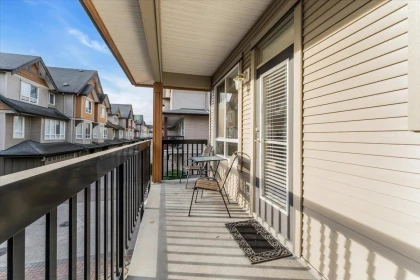 Hallway Photo of 26 16772 61 Avenue, Surrey, BC
